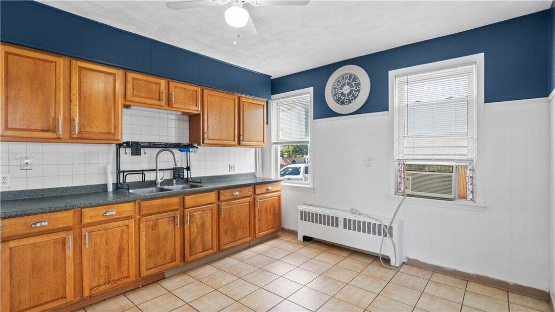 Andere in Cranston, Rhode Island, Vereinigte Staaten 5 - 18766605