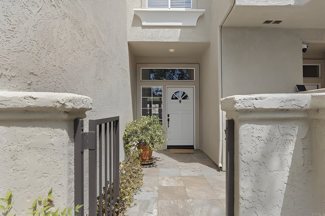 Condo in San Diego, California, United States 4 - 18766456
