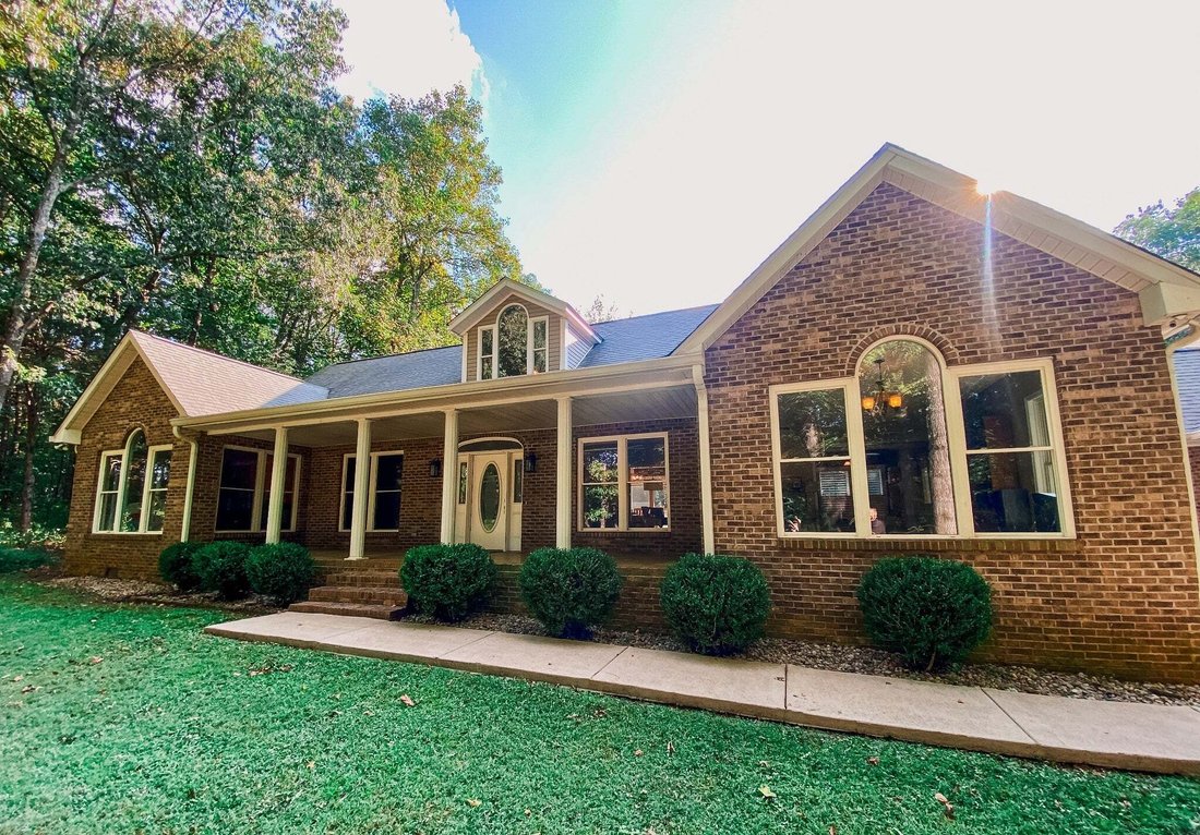 Casa a Cottontown, Tennessee, Stati Uniti 1 - 18766723