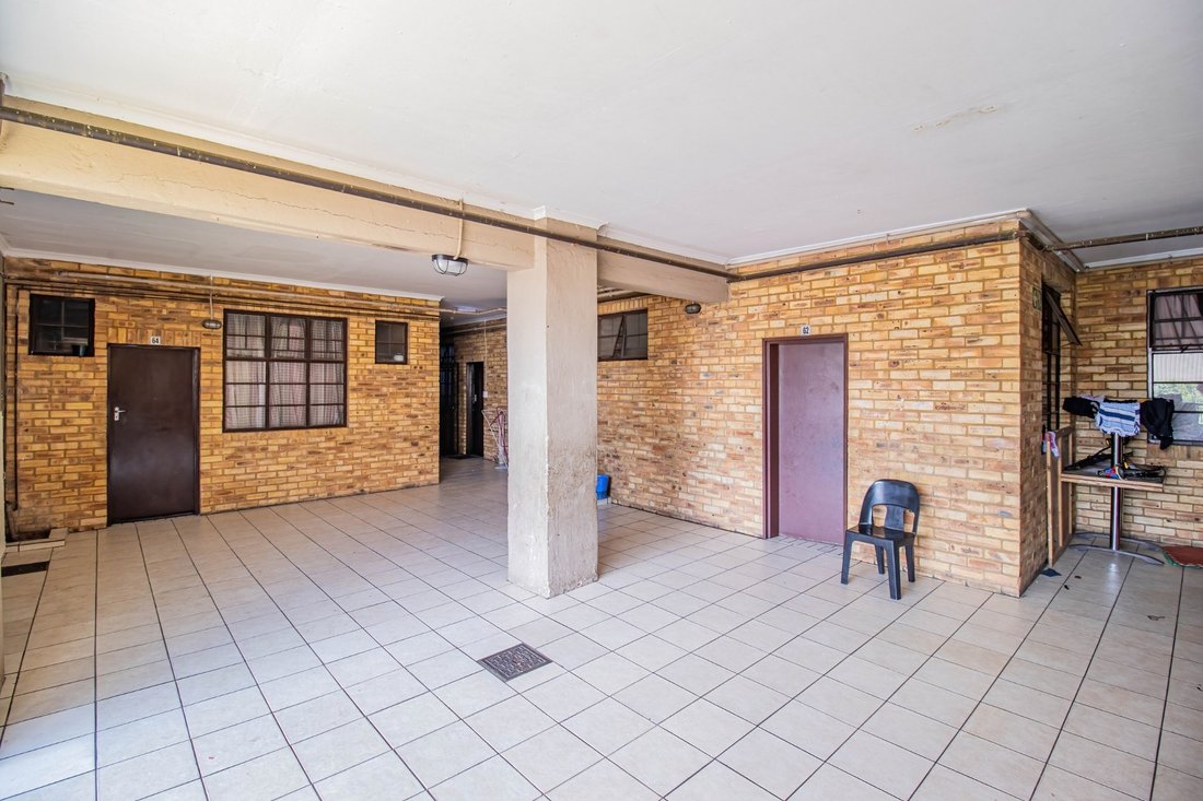 Wohnung in Germiston, Gauteng, Südafrika 2 - 18766563