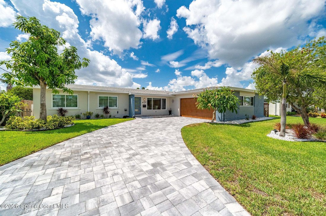 Casa en Indian Harbour Beach, Florida, Estados Unidos 2 - 18766611