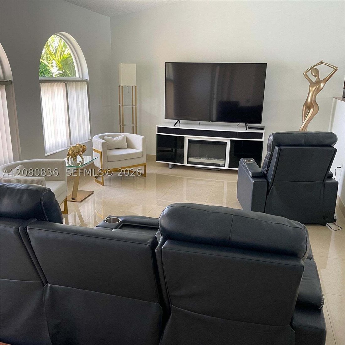 House in Miami, Florida, United States 2 - 18766837