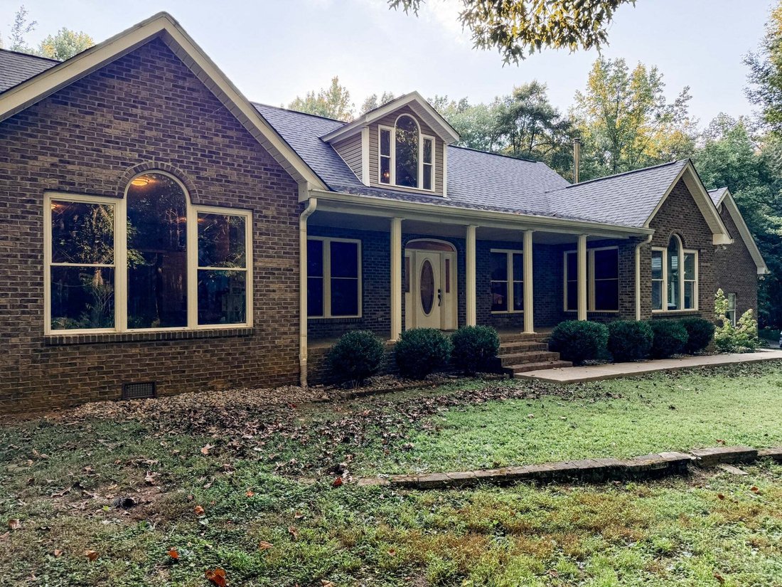 Casa a Cottontown, Tennessee, Stati Uniti 2 - 18766723