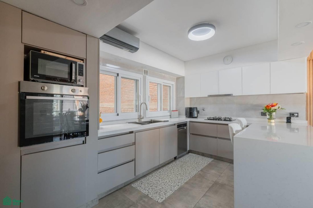 Condo in Buenos Aires, Buenos Aires, Argentina 2 - 18766789