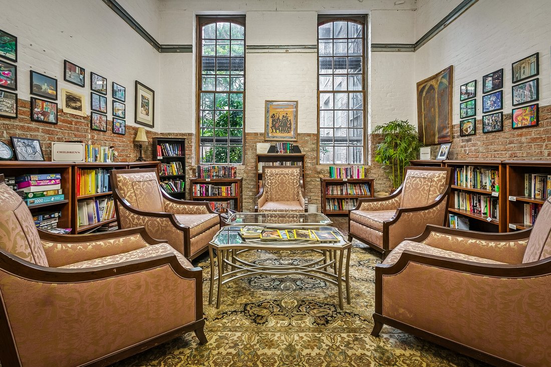 Condominio en Nueva Orleans, Luisiana, Estados Unidos 1 - 18766453