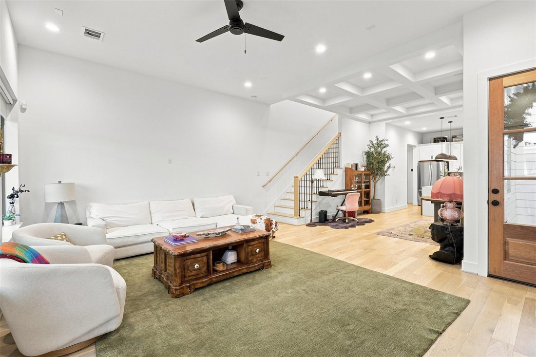 House in Houston, Texas, United States 4 - 18766894