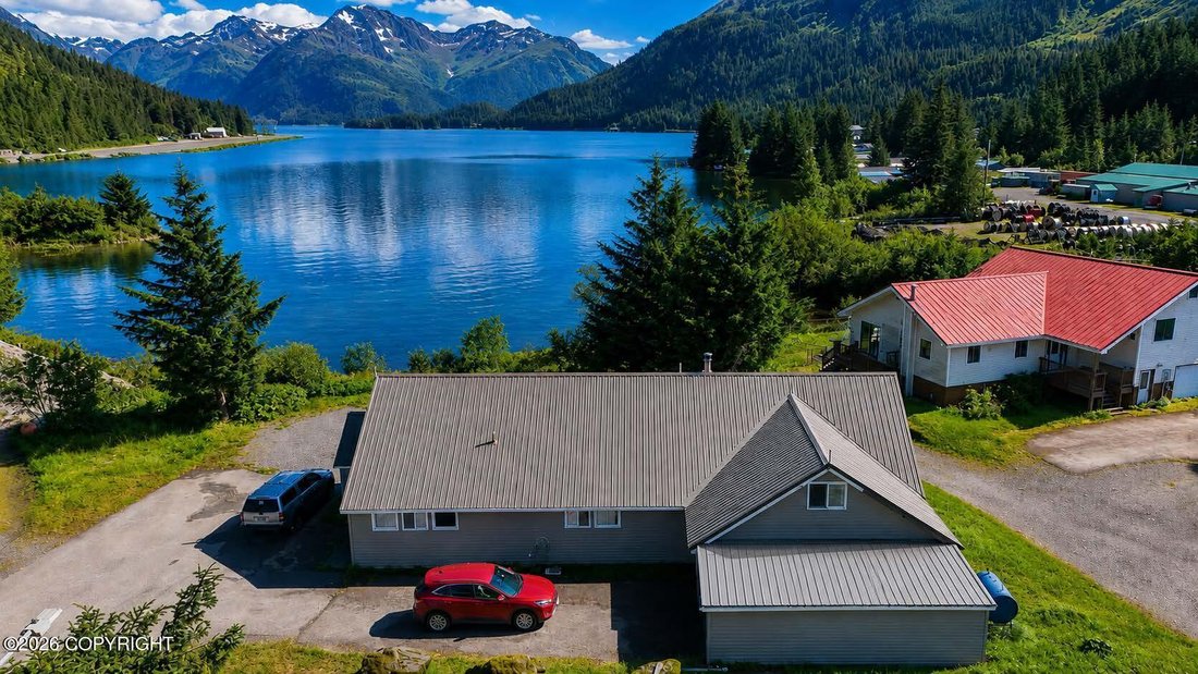 House in Cordova, Alaska, United States 1 - 18766633