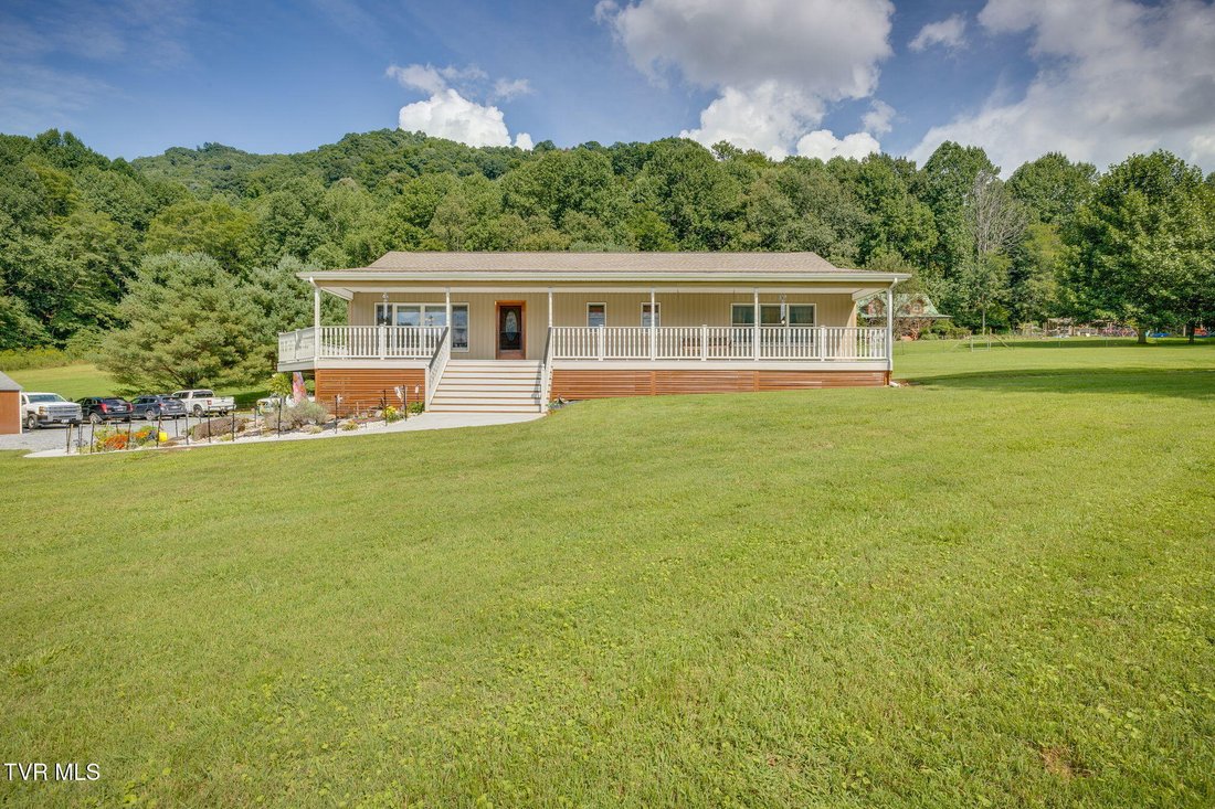 Casa a Flag Pond, Tennessee, Stati Uniti 1 - 18766635