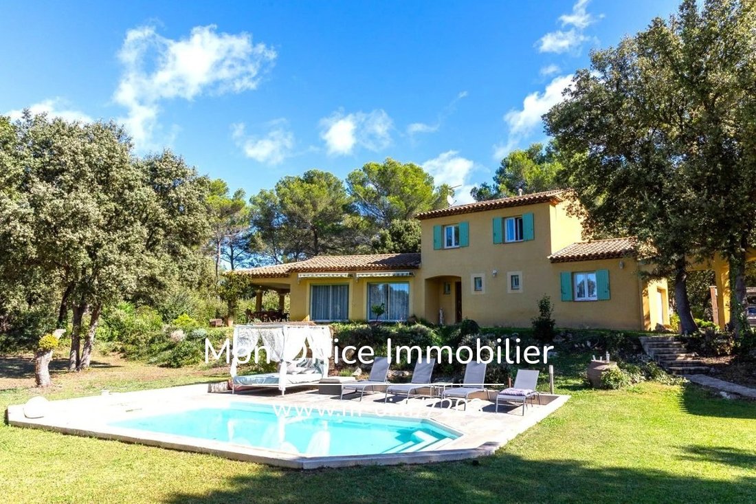 Casa en Rognes, Provenza-Alpes-Costa Azul, Francia 1 - 18764413