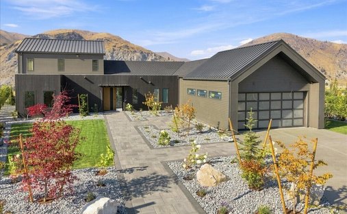 House in Orondo, Washington, United States 1