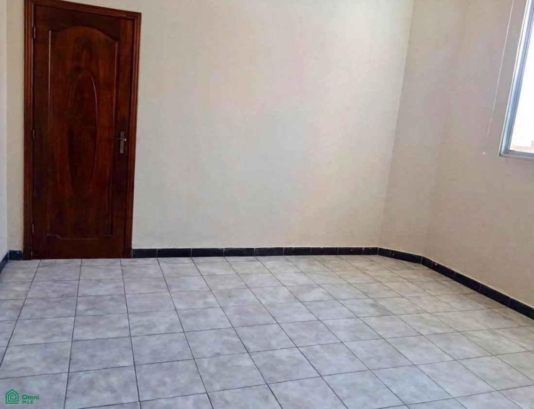 Eigentumswohnung in Tarija, Departamento Tarija, Bolivien 5 - 18766781