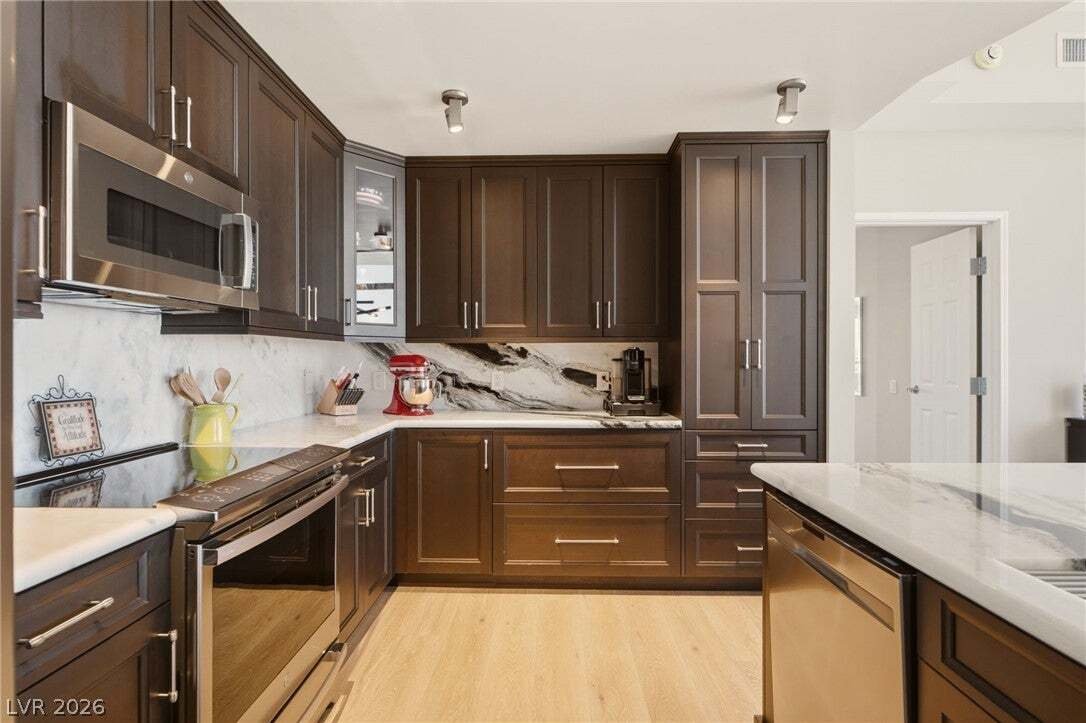 House in Las Vegas, Nevada, United States 4 - 18766515