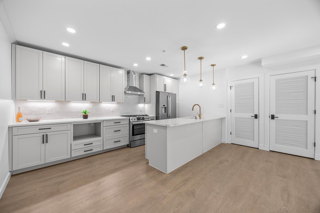 Condo in Arlington, Virginia, United States 4 - 18740187