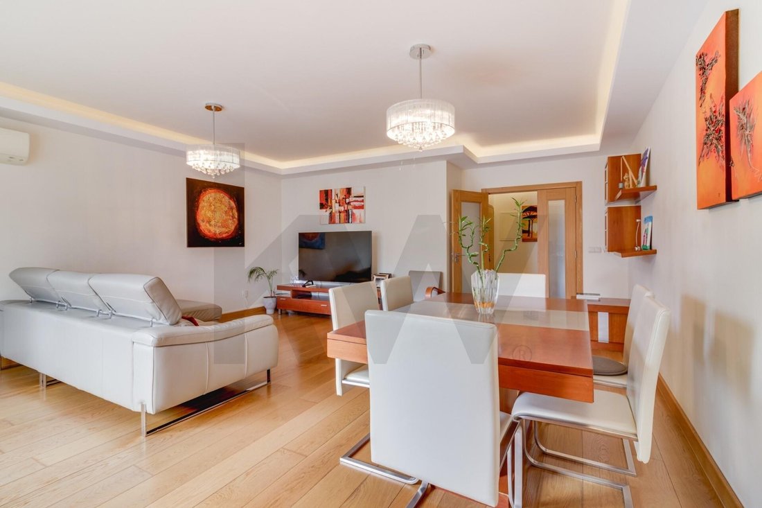 Apartment in Santa Iria de Azoia, Sao Joao da Talha e Bobadela, Lisbon, Portugal 5 - 18766811
