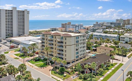 Condo in Jacksonville Beach, Florida, United States 1