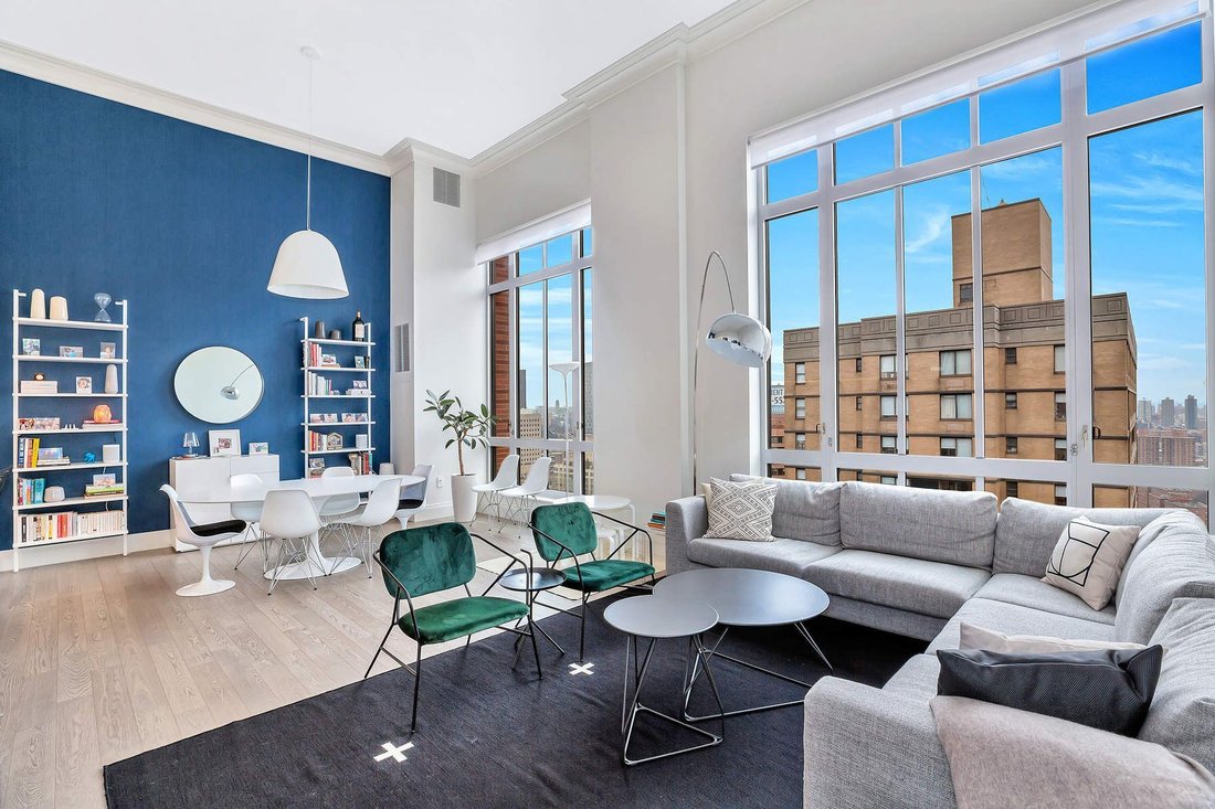 Condo in New York, New York, United States 1 - 18766455