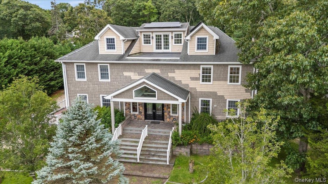 House in Hampton Bays, New York, United States 1 - 18766531