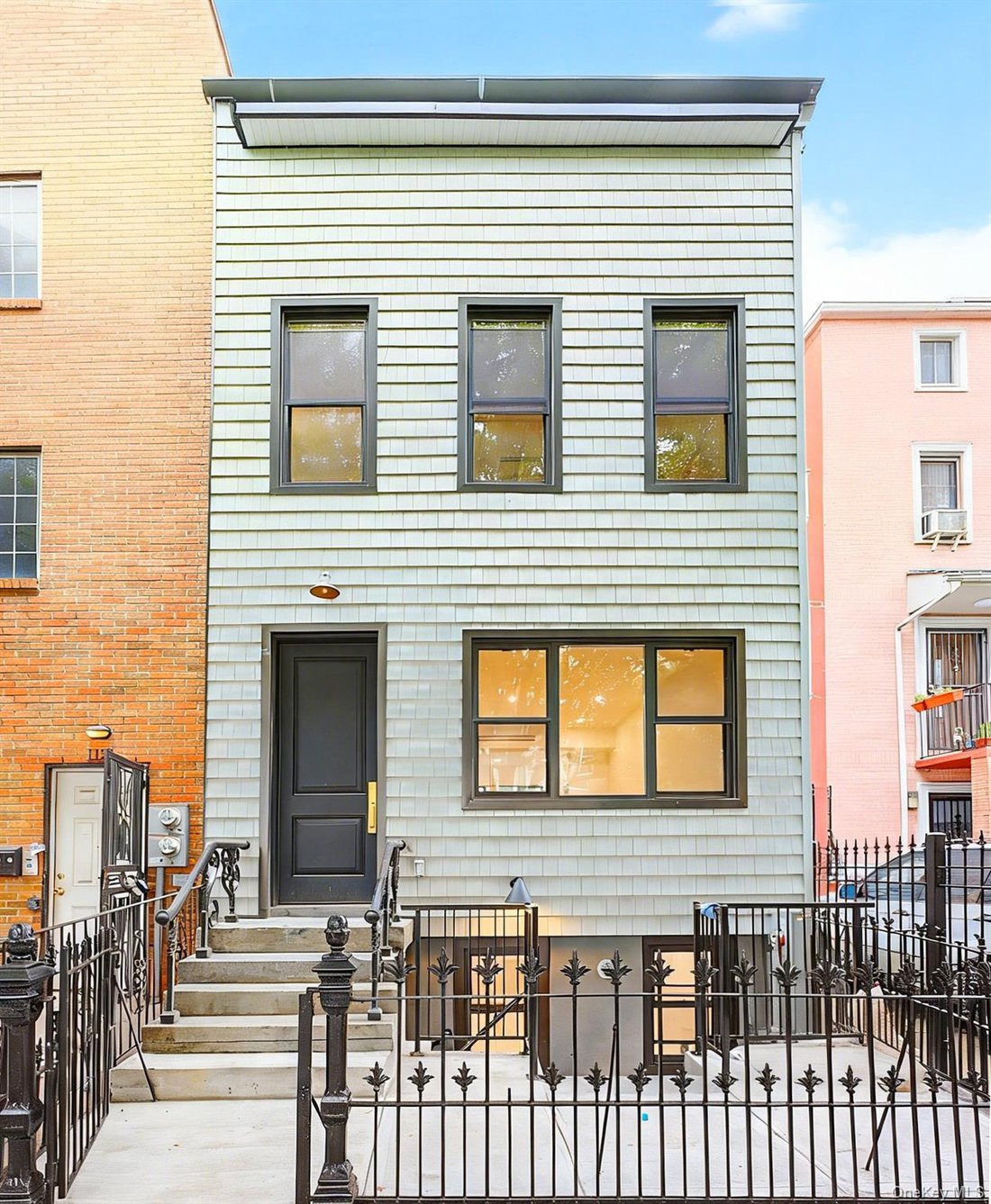 House in New York, New York, United States 1 - 18766527