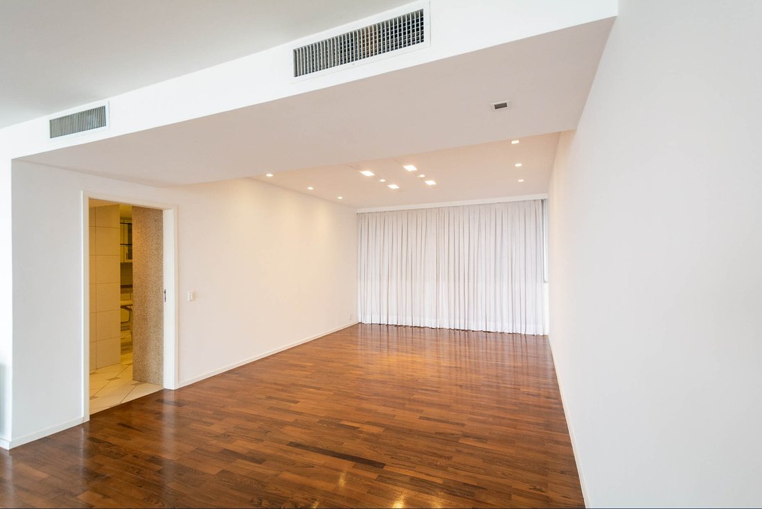 Apartment in Rio de Janeiro, State of Rio de Janeiro, Brazil 5 - 18767024