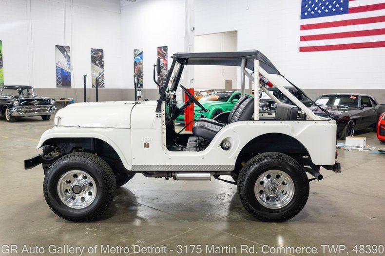 "Go Anywhere. Do Anything" in Commerce Twp, United States 4 - 18767037