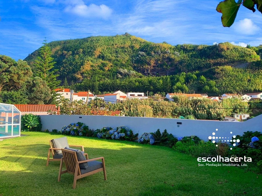 Villa in Mosteiros, Azores, Portugal 2 - 18767046