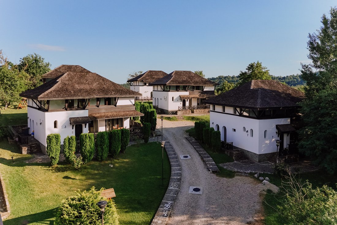 Andere in Căciulați, Kreis Ilfov, Rumänien 5 - 18767014