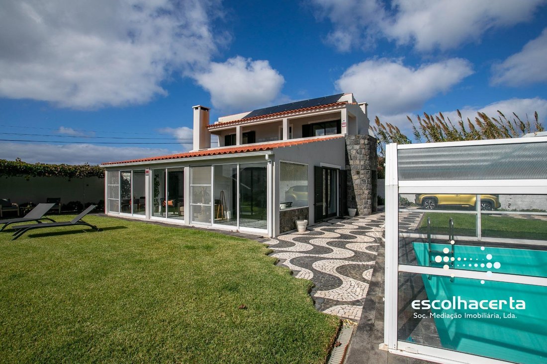 Villa in Mosteiros, Azores, Portugal 3 - 18767046
