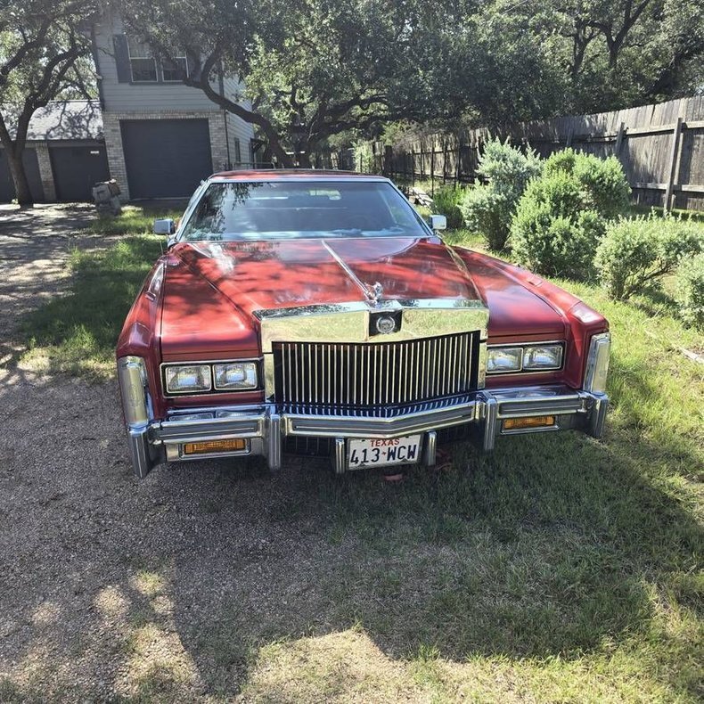 Coupe in Glendale, United States 3 - 18767053