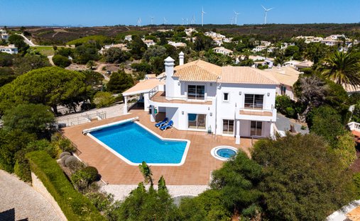 Villa en Vila do Bispo e Raposeira, Algarve, Portugal 1