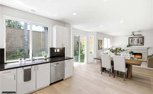 Maison à Irvine, Californie, États-Unis 1