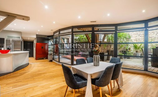 Apartamento en Hôtel de Ville-Quinconce-Saint Seurin-Fondaudège, Burdeos, Francia 1
