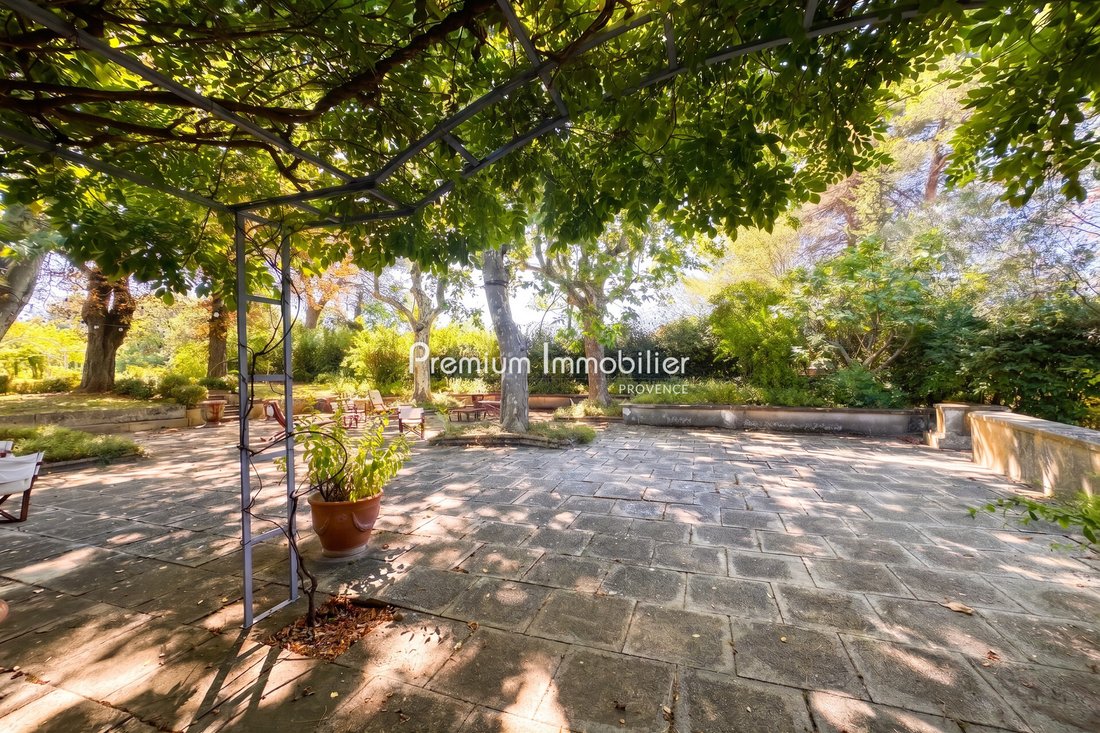 Villa in Mazenod-Bellevue-Saint Donat-Banon, Aix-en-Provence, France 3 - 18767167