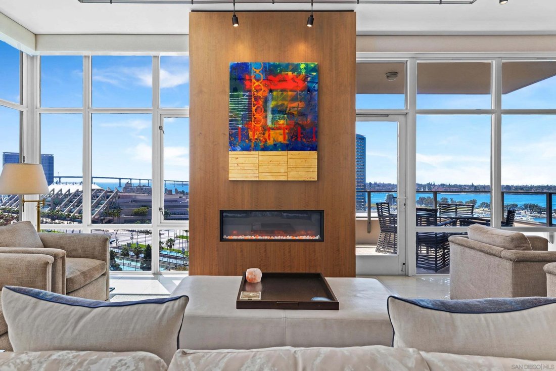 Condominio a San Diego, California, Stati Uniti 1 - 18766941