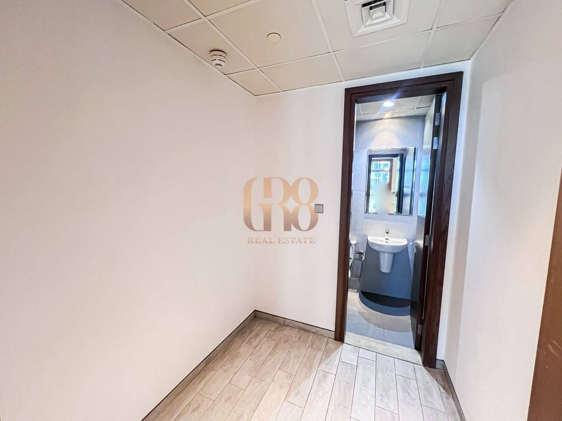 Apartment in Business Bay, Dubai, United Arab Emirates 4 - 18767119