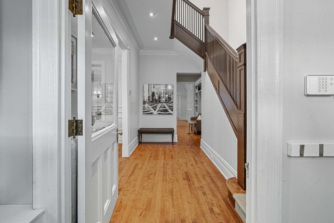 House in Westmount, Quebec, Canada 2 - 17714771