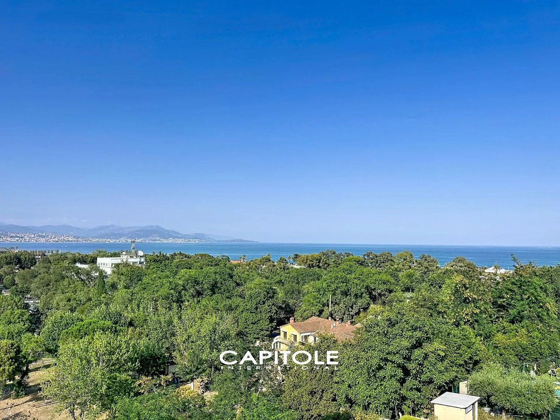 Apartamento en Azurville-Val Claret, Antibes, Francia 1 - 18767542