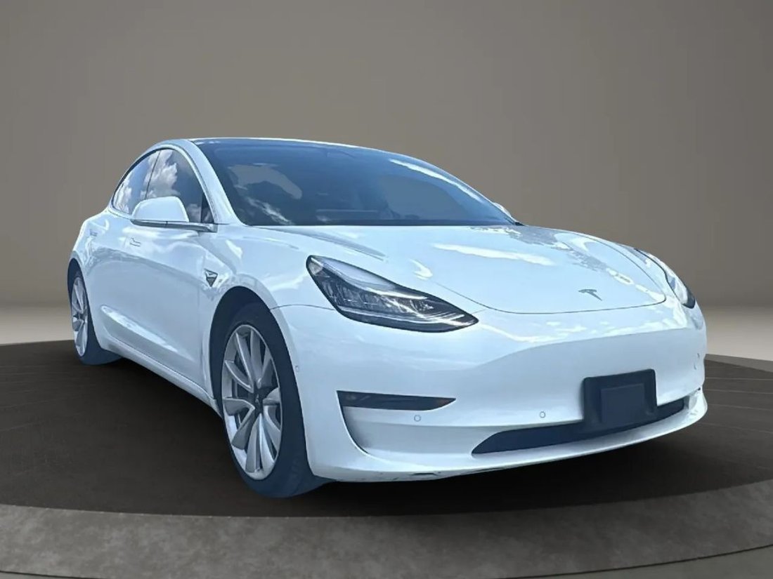 Sedan in San Antonio, TX, United States 5 - 18767669