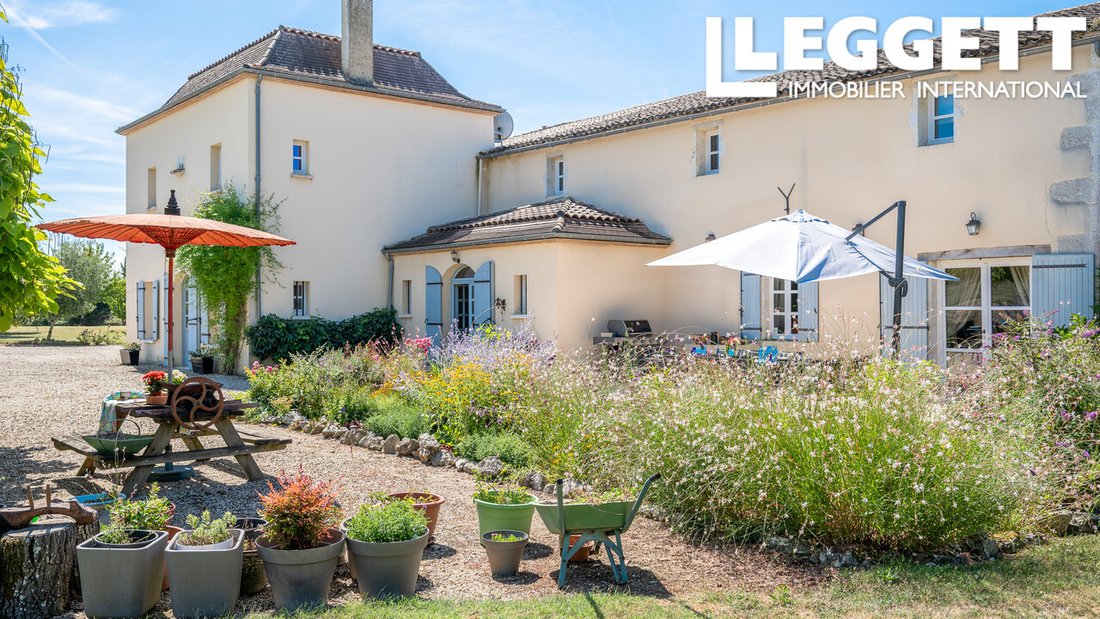 Casa en Duras, Nueva Aquitania, Francia 2 - 15850802