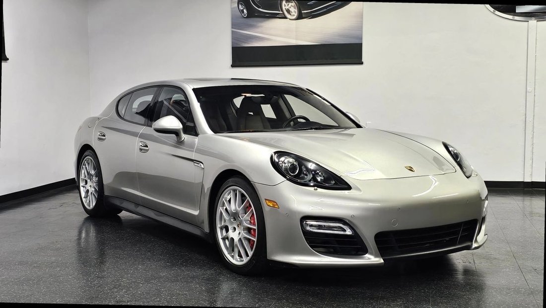 Sedan in San Diego, CA, United States 2 - 18767781