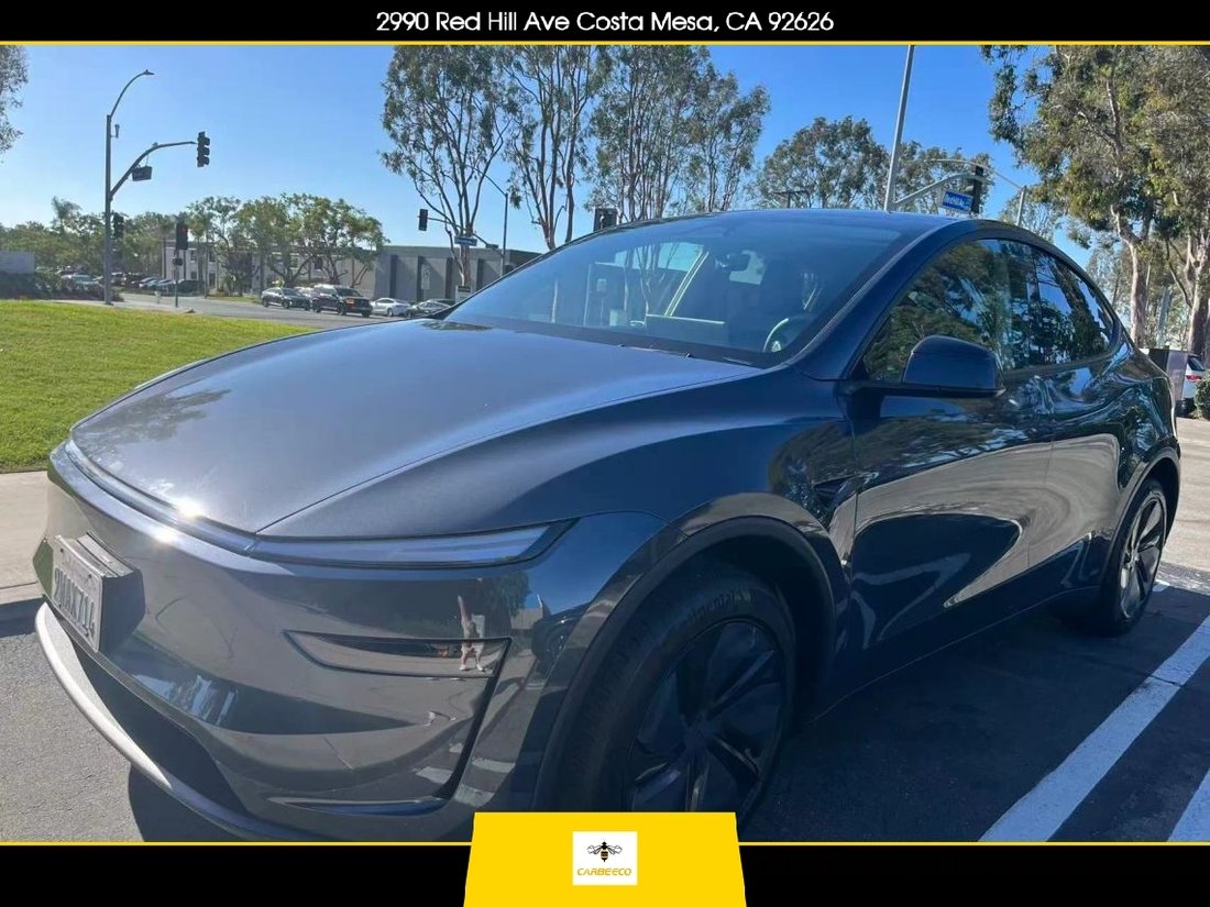 Suv in Costa Mesa, CA, United States 1 - 18767731