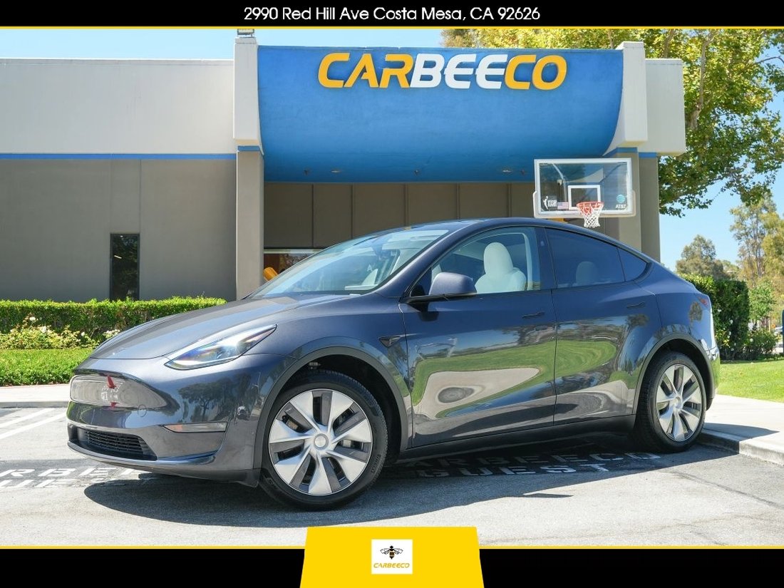 Suv in Costa Mesa, CA, United States 1 - 18765728