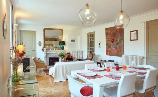 Apartment in Saint Vincent de Paul-Lariboisière, Paris 10e Arrondissement, Paris 1