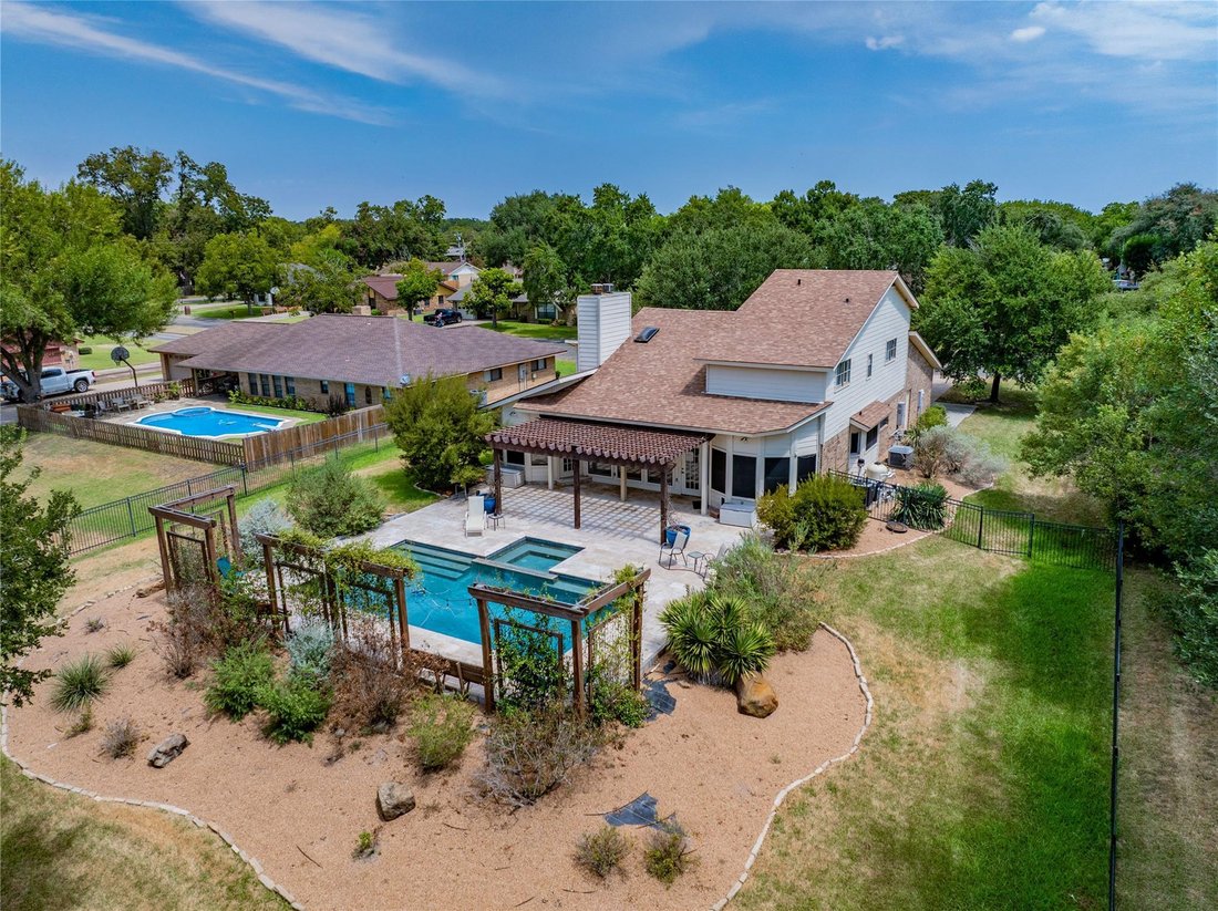 House in La Grange, Texas, United States 1 - 18391346