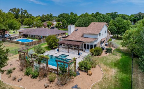 House in La Grange, Texas, United States 1