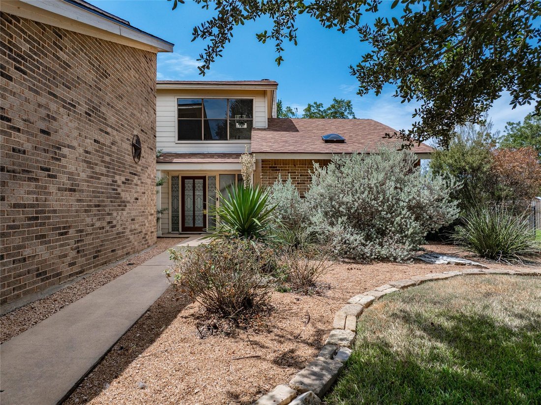 House in La Grange, Texas, United States 2 - 18391346