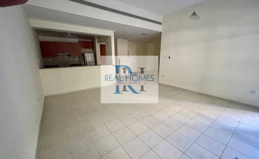 Apartment in Al Thanyah 3, Al Thanyah, Dubai 1