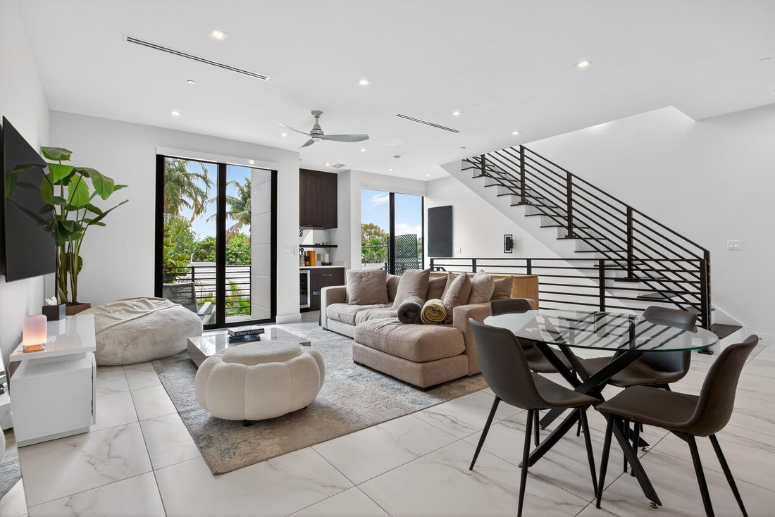 Maison de ville à Fort Lauderdale, Floride, États-Unis 5 - 18768760