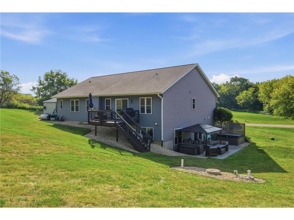 Haus in Menomonie, Wisconsin, Vereinigte Staaten 2 - 18770853