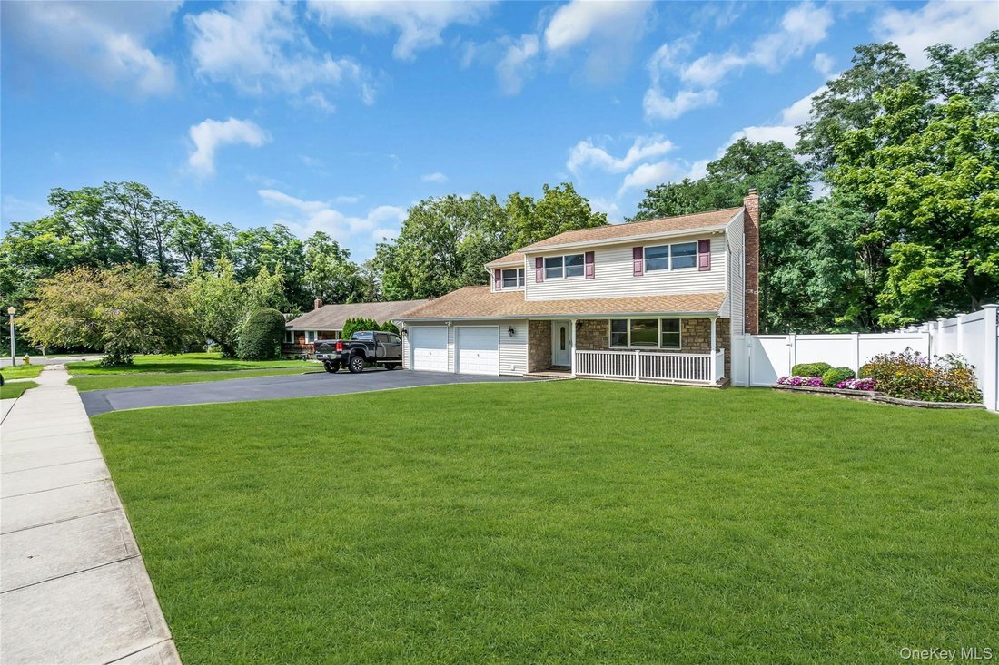 Casa en Hauppauge, Nueva York, Estados Unidos 3 - 18772483