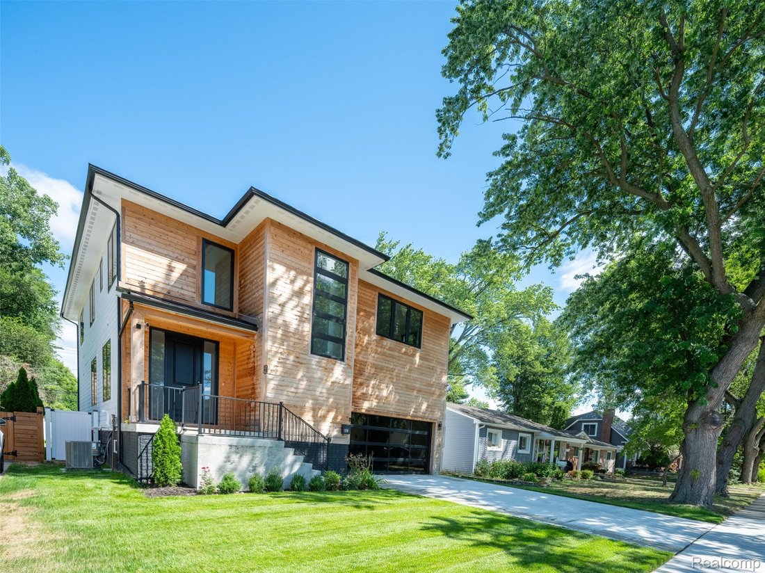 House in Royal Oak, Michigan, United States 2 - 18771722